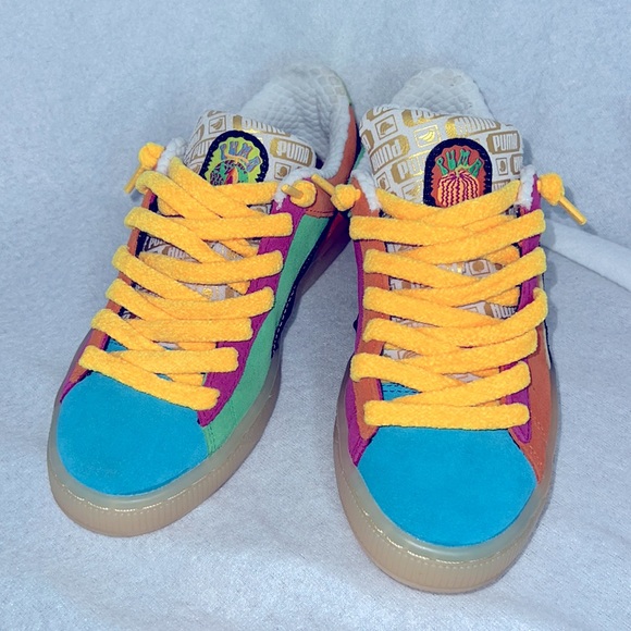Puma “Out Of Season” Suede Classix sz 4.5/Women 6/6.5 - Picture 3 of 6